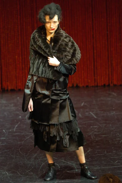 Look 29